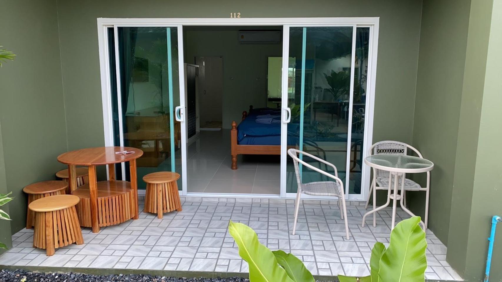Spy Home Khao Lak Esterno foto